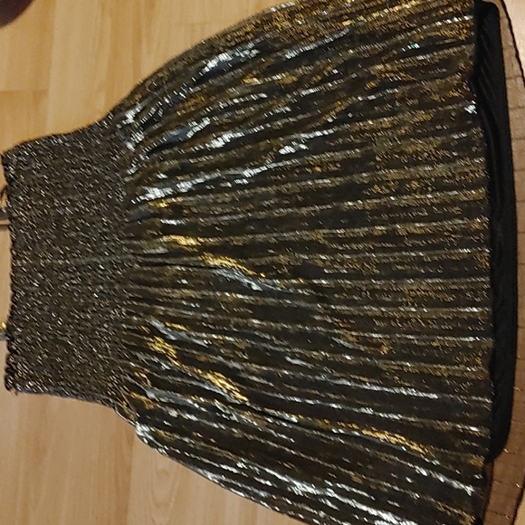 H&M Gold&Silver Shimmer Top - Picture 4 of 5